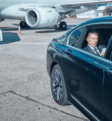 Flughafentransfer Zürich mit Mercedes-Benz Limousine